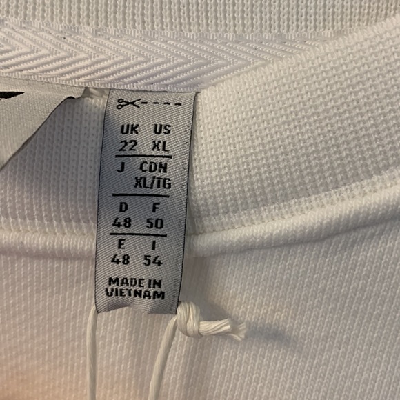 adidas Originals ADICOLOR CLASSICS HIGH SHINE CREW SWEATSHIRT - Picture 10 of 14